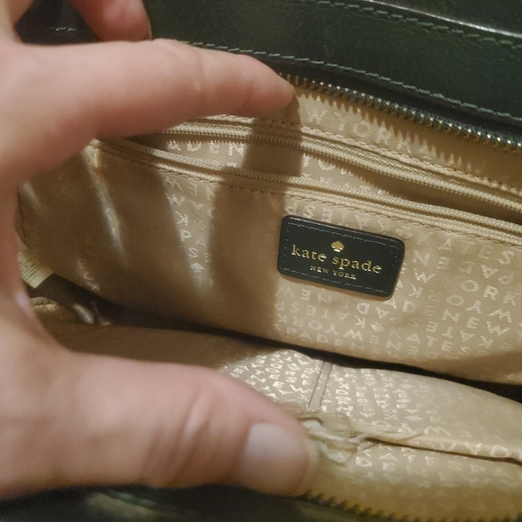 Kate Spade New York Camryn Wellesley Satchel Crossbody Green Leather Bag. - Picture 9 of 16